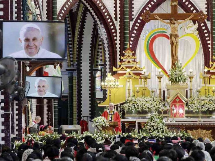 Francesco ai giovani: «Siate coraggiosi, siate generosi»