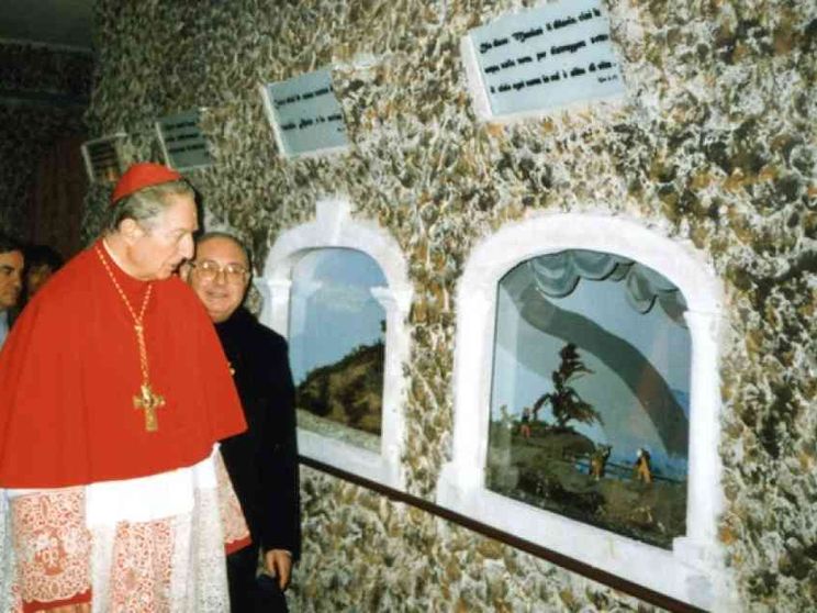 Milano, apre il presepe «ispirato» dal cardinale Martini