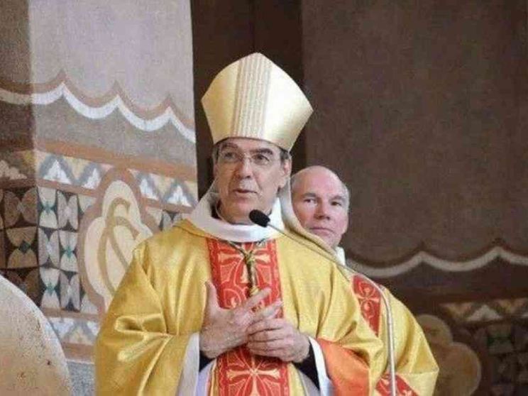 Aupetit, un ex medico arcivescovo di Parigi