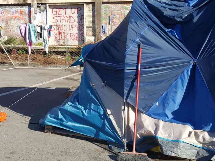 "Baobab Camp", il limbo dei 120 profughi abbandonati dalle istituzioni