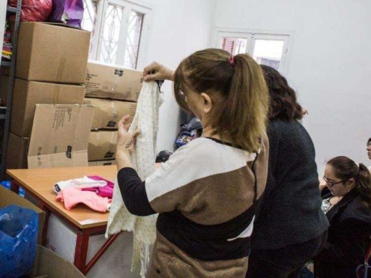 A Beirut una sartoria per ricucire le esistenze delle donne profughe