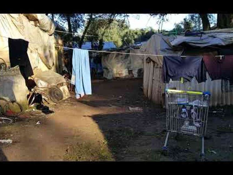 A Rosarno la baraccopoli raddoppia. E anche il degrado e lo sfruttamento