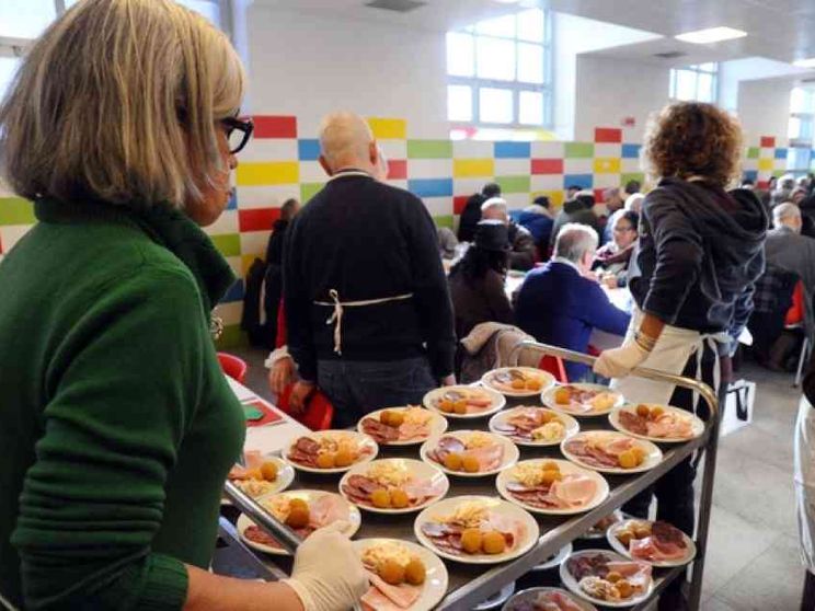 Natale con poveri e migranti, anche a tavola