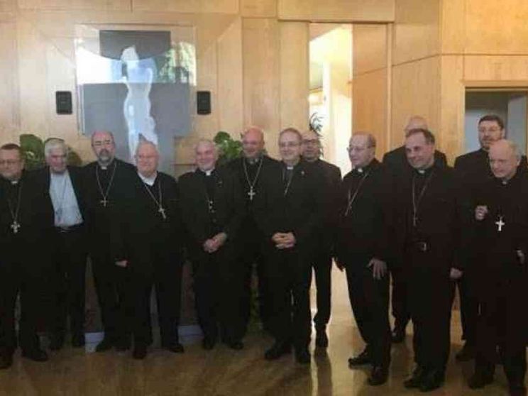 I vescovi: passi avanti per la ricostruzione e la riapertura delle chiese