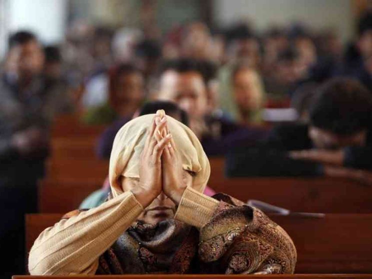 Indù attaccano un collegio cattolico