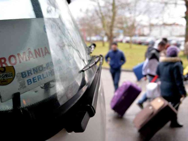 I due volti della Romania che richiama i suoi emigrati