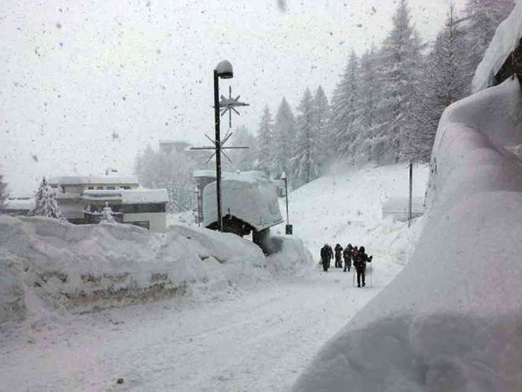 La lunga notte di Cervinia: in 10mila bloccati