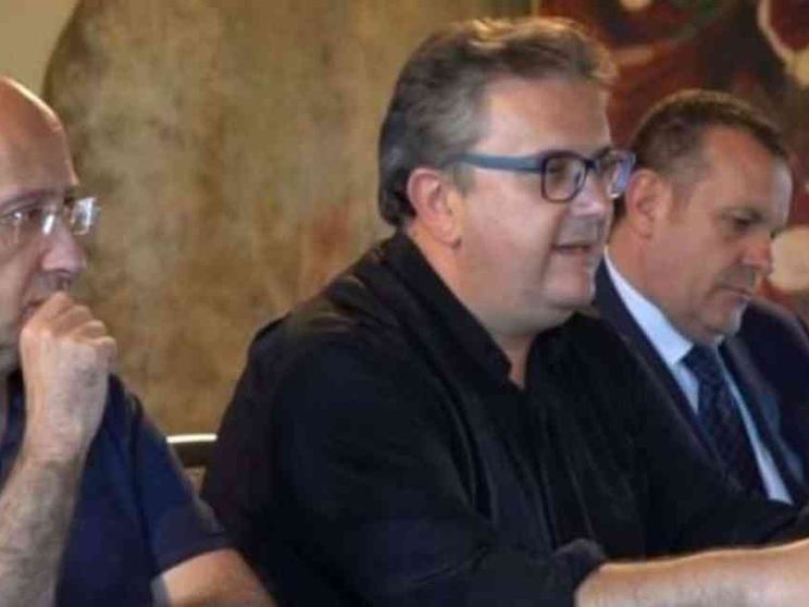 Intimidazione mafiosa contro don Stamile, capo di Libera in Calabria