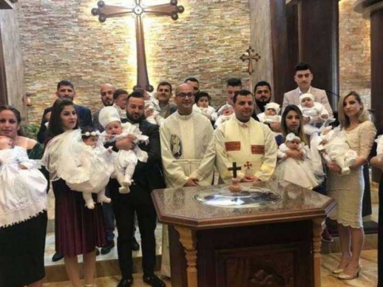 Dopo la persecuzione a Tellesqof i cristiani ripartono con 13 battesimi