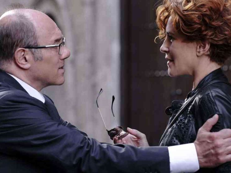 «Benedetta follia», nel nuovo film di Carlo Verdone l'amore al tempo dei social