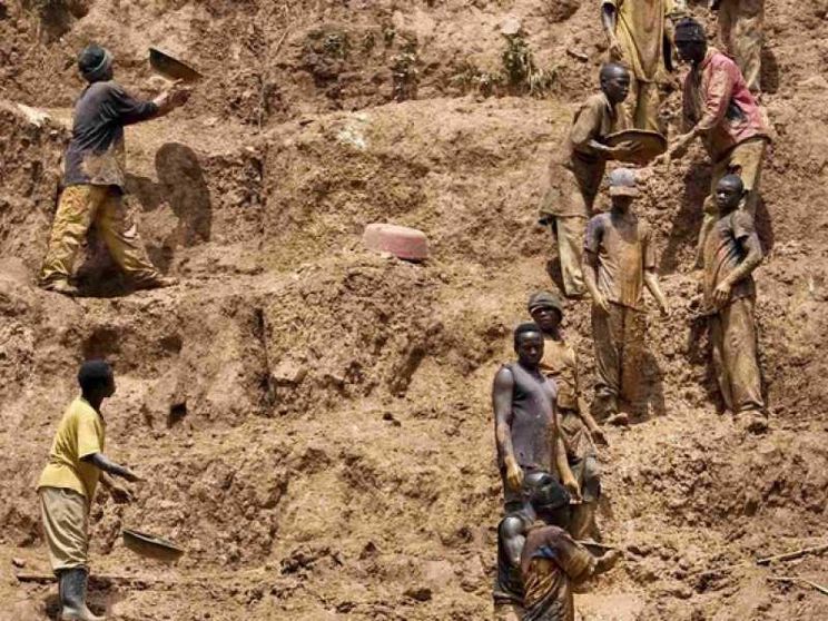 L'inferno d'oro del Camerun nelle miniere abbandonate