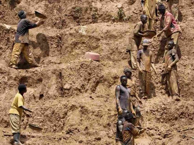 L'inferno d'oro del Camerun nelle miniere abbandonate