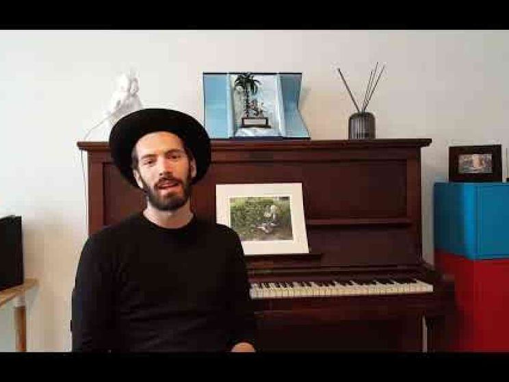 Giovanni Caccamo: «Con Eterno canto l'amore che dura per sempre»