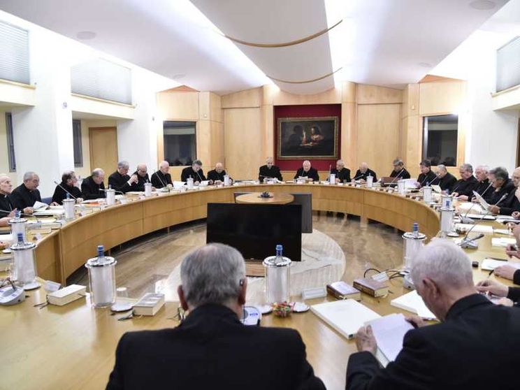 Cei, addio alla prolusione. Ecco come cambia il «Parlamentino» dei vescovi