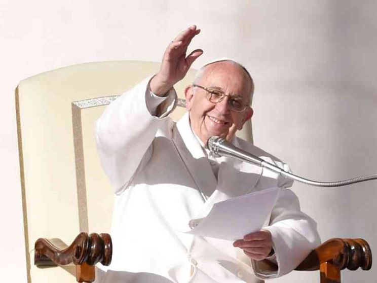 Spadaro: «Così Francesco sta cambiando il mondo»