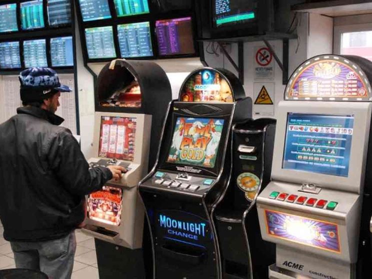 Il punto Snai? Un covo di camorristi