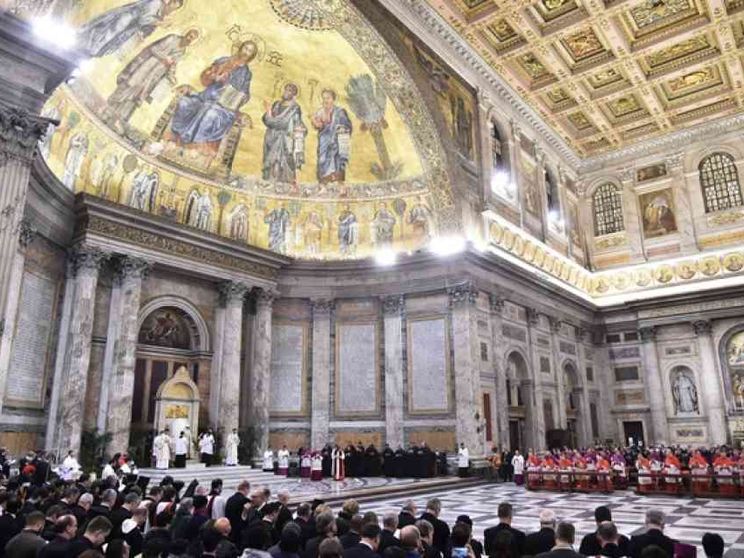 Papa Francesco: cristiani uniti da martirio e persecuzioni