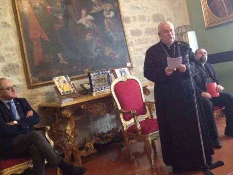 Bassetti ai giornalisti: le fake news nascono per dividere