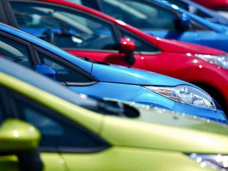 Auto usate: boom di acquisti. E gli italiani cercano la Golf