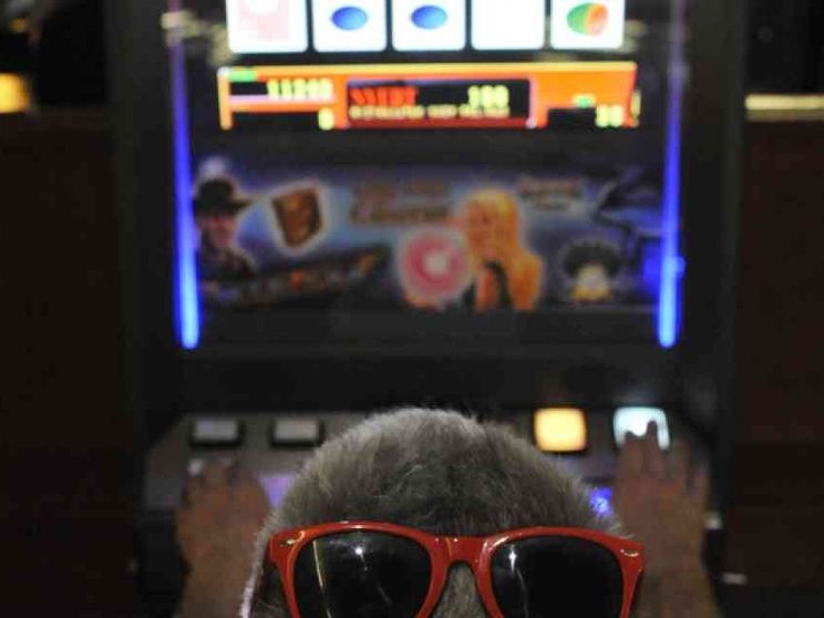 Un appello per tutti i candidati: «Basta azzardo senza regole