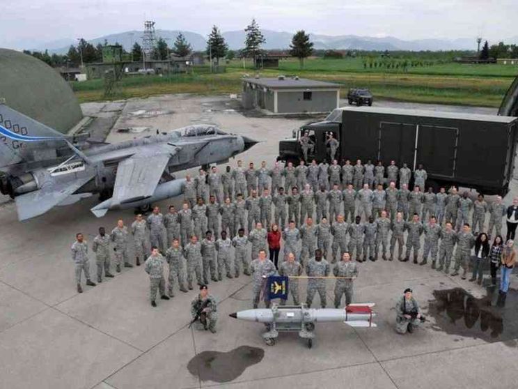 Cresce la spesa militare italiana: nuove armi e costi per il nucleare