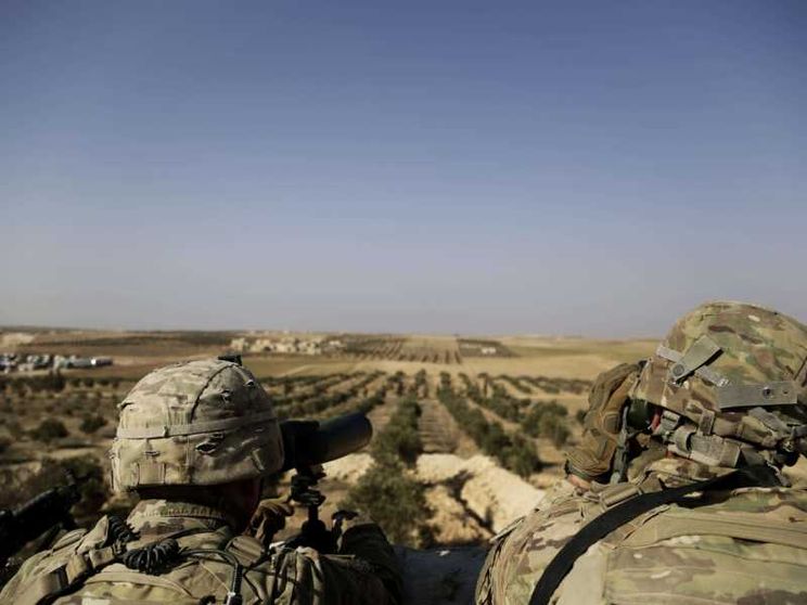 Raid dei jet Usa sulle truppe siriane: 100 vittime. Assad: crimine di guerra