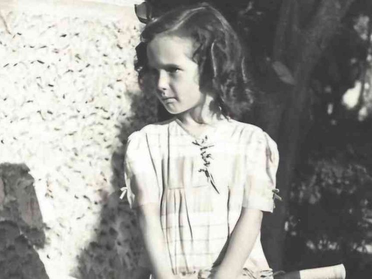 Ecco chi è la bimba con la valigia, simbolo delle foibe