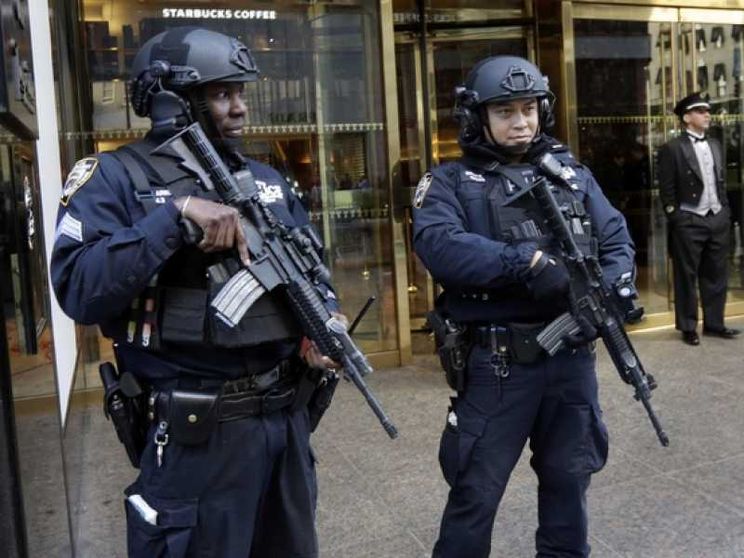 In manette due gemelli: fabbricavano bombe nel Bronx