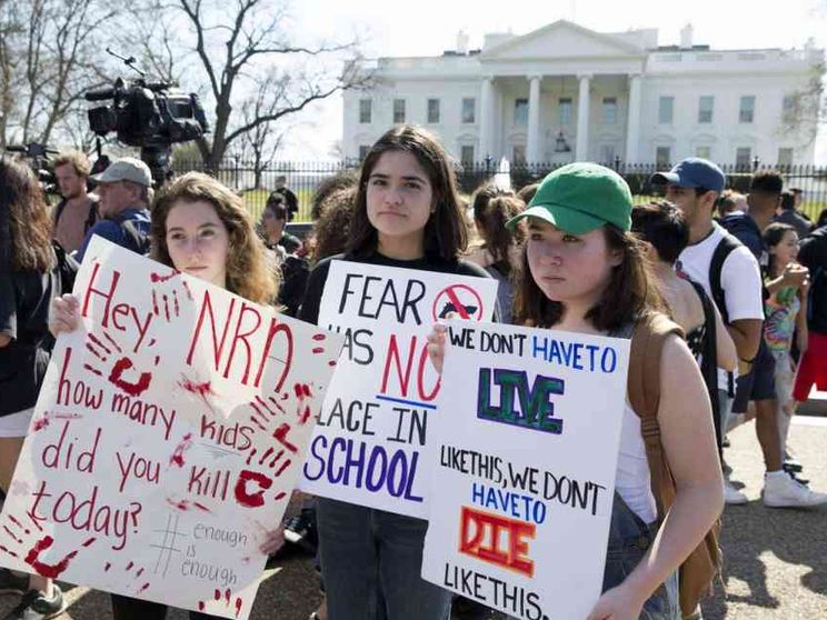«Mai più»: ragazzi in marcia contro le armi