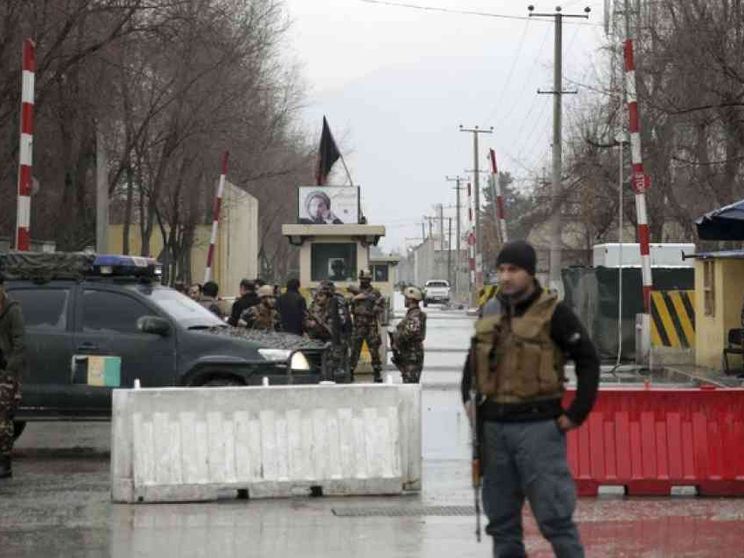 Raffica di attentati kamikaze: decine di morti in Afghanistan