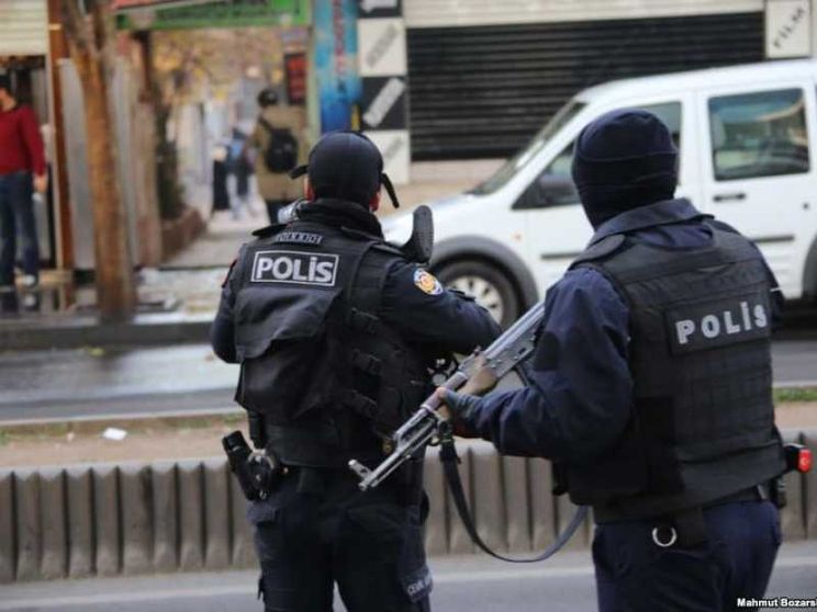 Mille arresti in una settimana con l'accusa di terrorismo