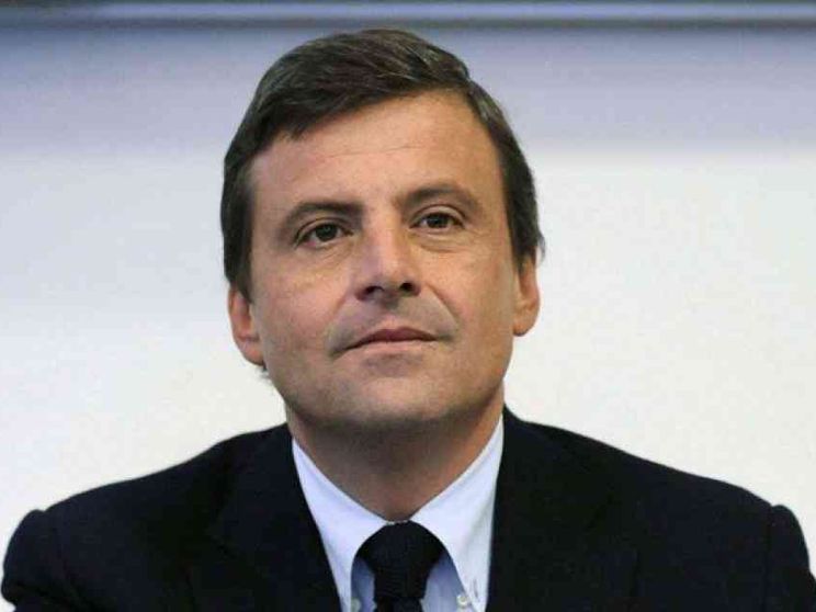 Calenda: serve governo vero. E c’è il fondo crisi d’impresa