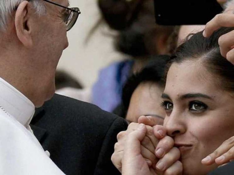 Papa Francesco: mi preoccupa un certo maschilismo nella società (e nella Chiesa)