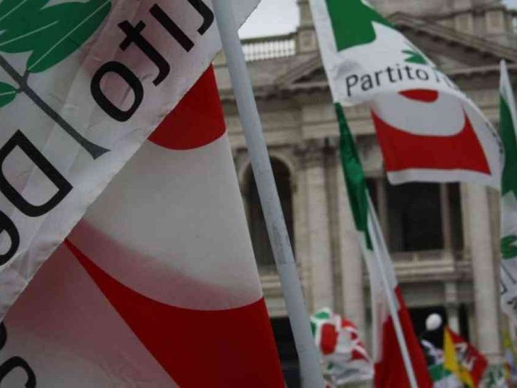 Gli operai hanno lasciato la sinistra