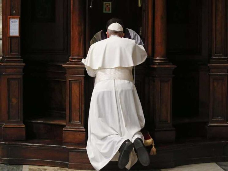 Papa Francesco: l'amore di Dio va oltre ogni nostro peccato