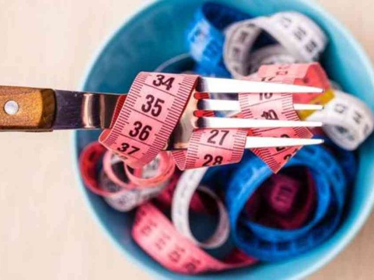 Da Giulia al fiocchetto lilla: mai più morti di cibo