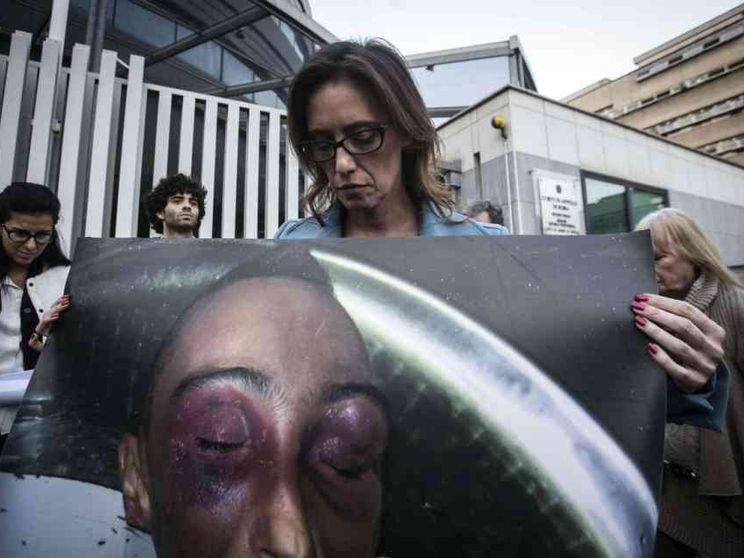 Il compagno di cella: Stefano disse che fu picchiato dai carabinieri