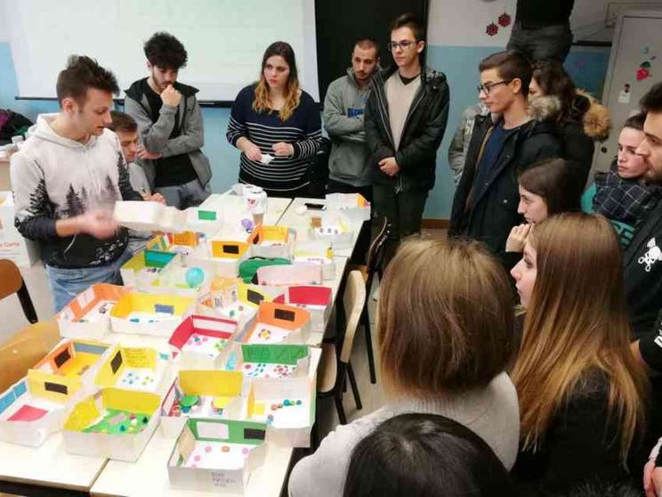 «Una scuola come casa». Gli studenti la vogliono così