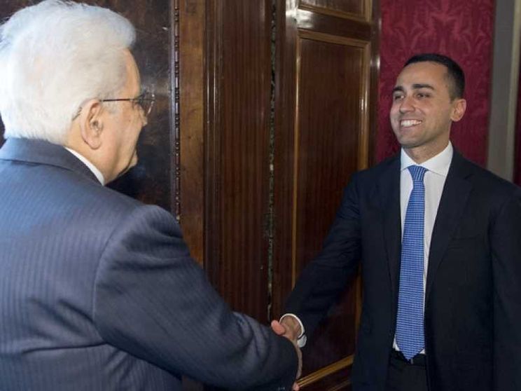 Mattarella ricomincia dai partiti e li avvisa: terzo «giro» a rischio