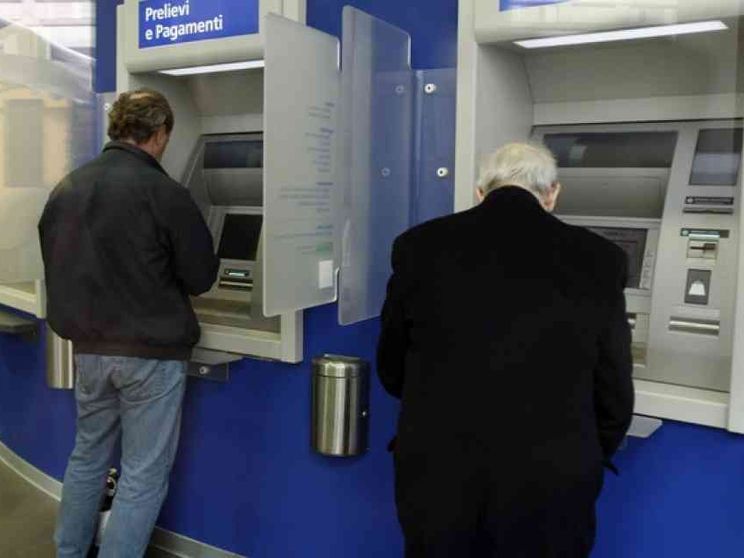 L'Italia è rimasta il Paese dei contanti: così l'86% dei pagamenti