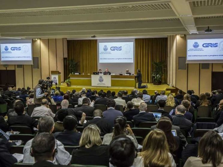 La scuola degli esorcisti: «Così combattiamo il Maligno»