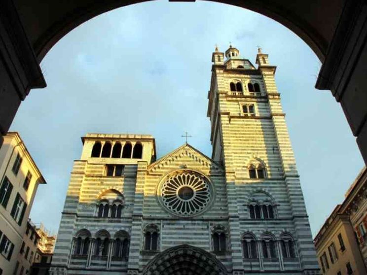 A Genova la Cattedrale torna a risplendere
