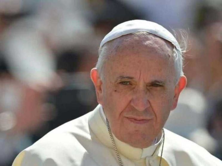 Il Papa: la scienza ha limiti da rispettare per il bene dell'uomo