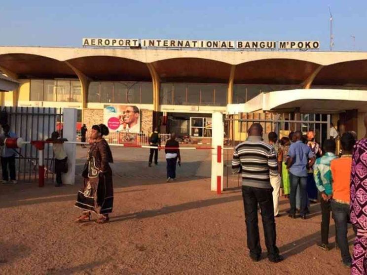 Attacco contro chiesa cattolica: 16 morti a Bangui. Ucciso anche un prete