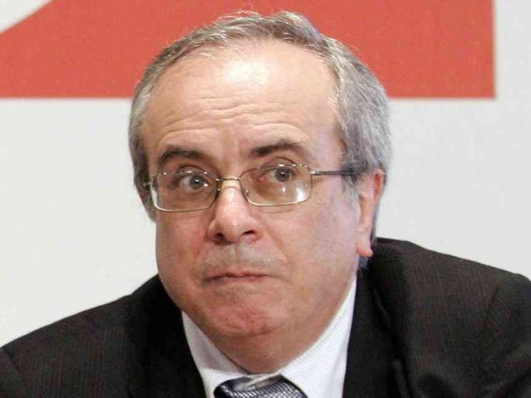 Santità e politica: prova decisiva è il conflitto