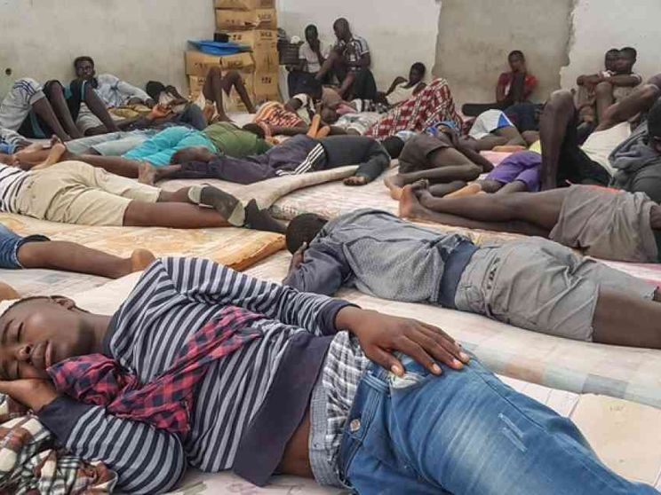 Kamikaze fanno strage. E l'Onu denuncia altri lager