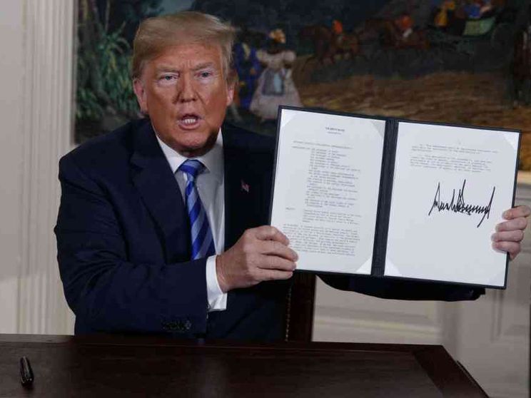 Lo «strappo» di Trump: via dall'accordo sul nucleare iraniano