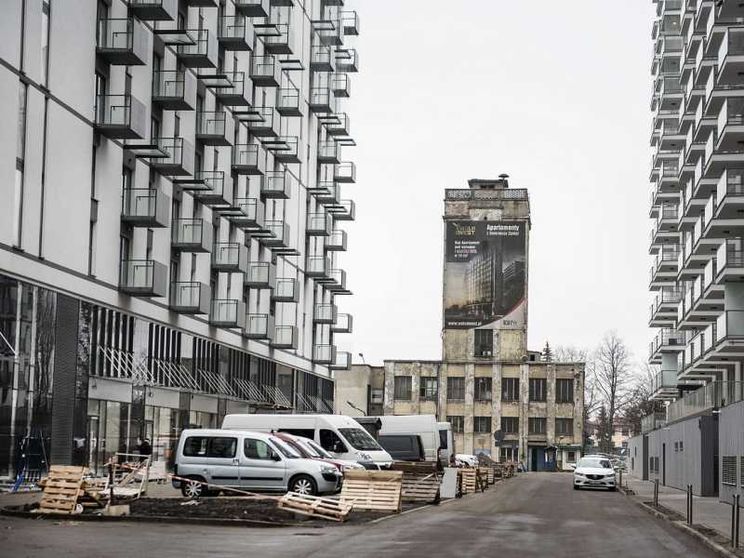 Polonia, la rivolta delle periferie dietro il nazionalismo