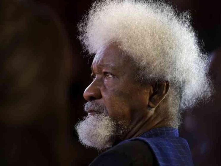 Wole Soyinka: «Liberiamo la libertà». Ma attenti a Internet