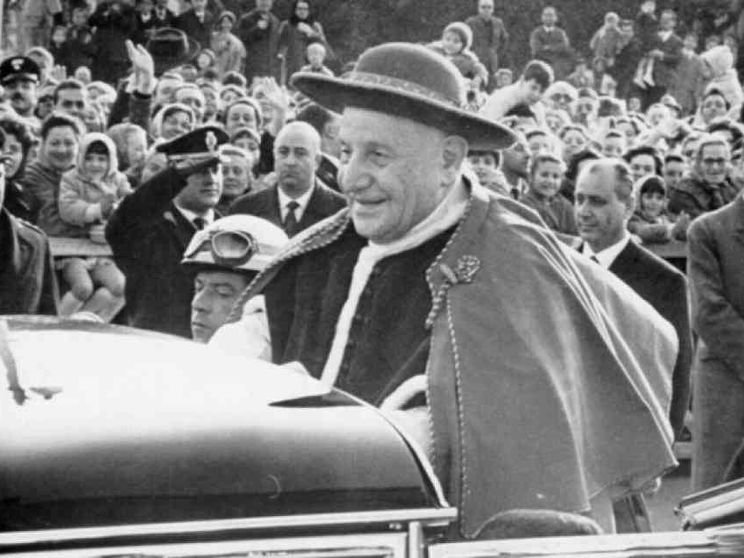 Bergamo esulta: «Giovanni XXIII torna da noi». Oggi arriva l'urna